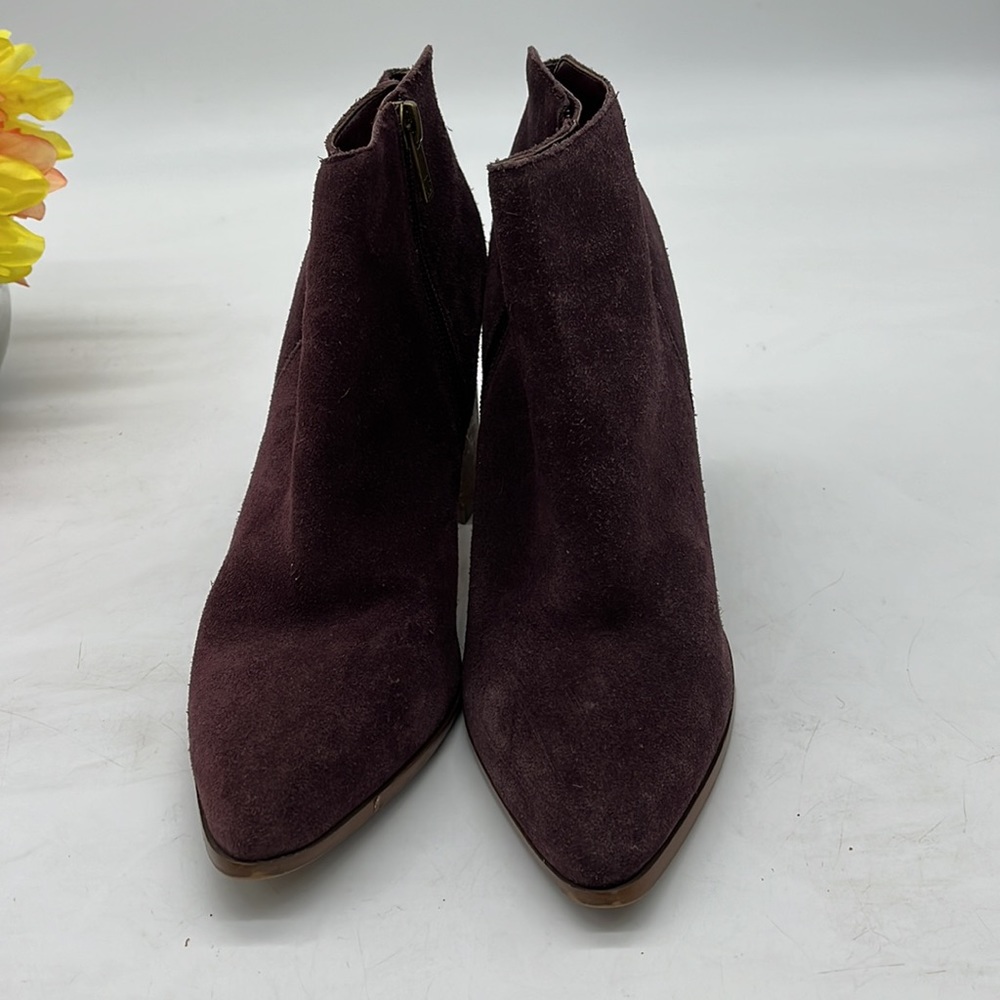 Ivanka Trump Carver Dark Red Suede Ankle Bootie Size 9.5. MCA2468E - Picture 3 of 9